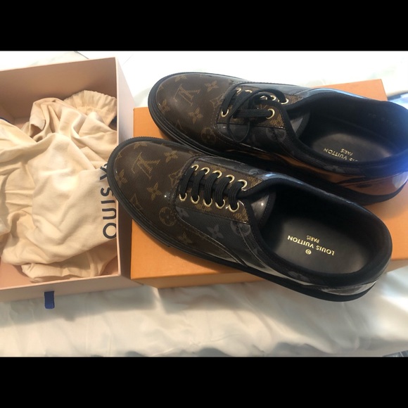 Louis Vittion Men’s shoe - Picture 3 of 3